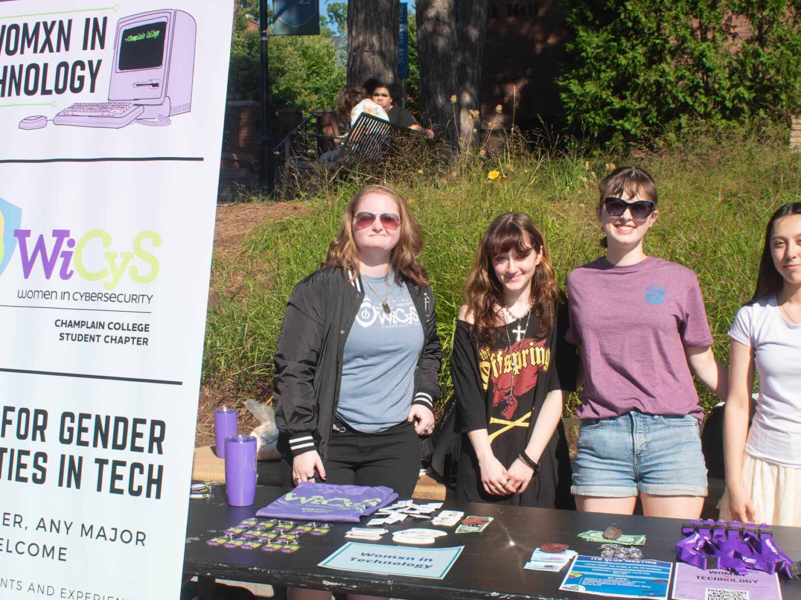 Womxn in Tech club at the activity fair outside of IDX